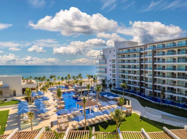 Marriott Bonvoy Royalton Splash Riviera Cancun