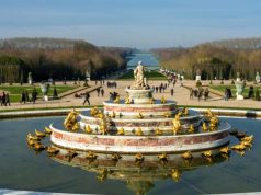 Travel expert shares five money saving hacks for traveling abroad this year