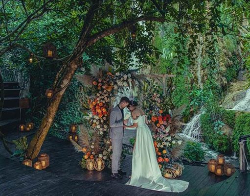 Check out this Intimate Weddings Destination