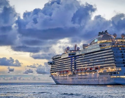 Top 5 Reasons to Take a Cruise Around the World: Unlock the Secrets of a Worry-Free Adventure