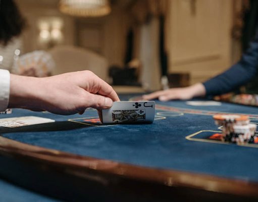 The Pros and Cons of Legalized Gambling: A Look at the Economic and Social Implications of Casinos