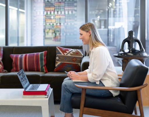 Top Tips To Help You Earn Extra Money Online