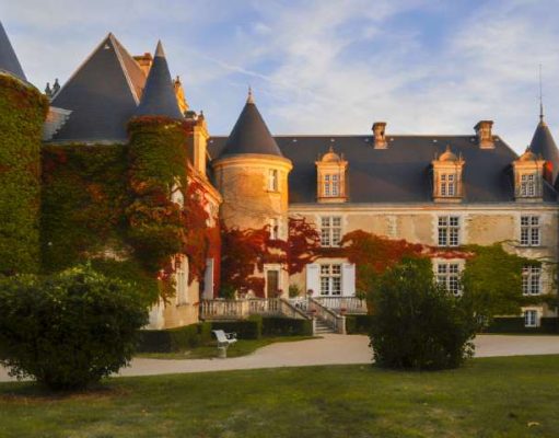 Stunning Castles, Chateaux and Villas for a Once-In-A-Lifetime Wedding