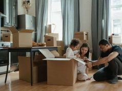 10 Best Cheap Ways To Move Across Country family packing boxes getting ready to move
