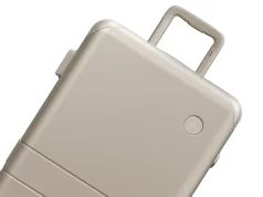 Make Mom Smile with Monos Luggage