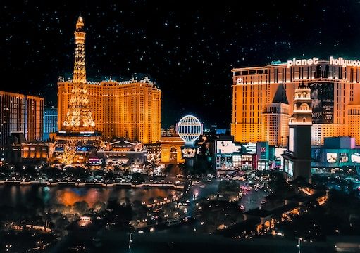 A Guide to Sustainable Travel in Las Vegas: Tips for Reducing Your Environmental Footprint