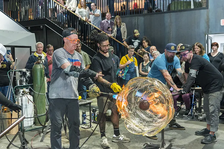 Visit Seattle Present the Nation’s Premier Glass Art Festival Jarastyle travel