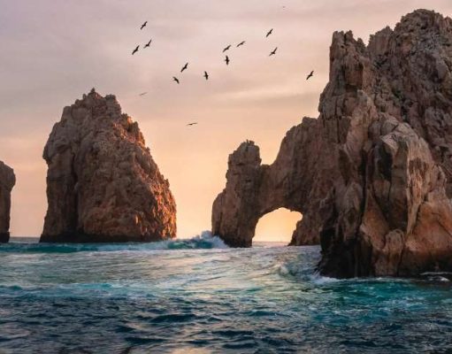 Top 5 Reasons to Take a Cabo Sunset Cruise on Your Next Vacation