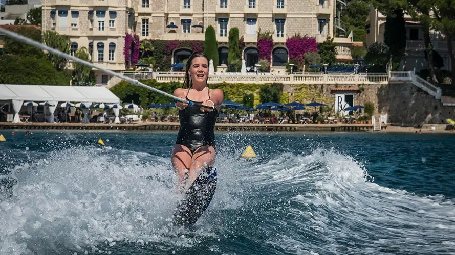 Waterskiën in Antibes
