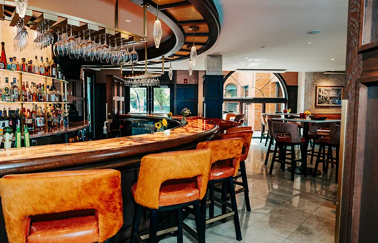 FIVE Steakhouse Earns 2023 Wine Spectator Restaurant Award