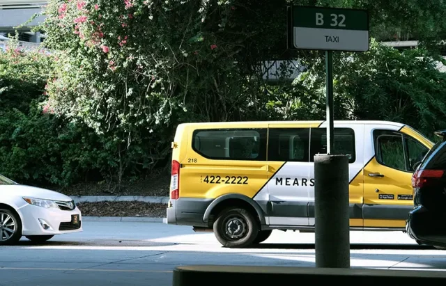 Orlando Airport taxi stand