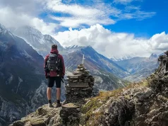 How to Navigate Unexpected Challenges While Traveling: Essential Tips