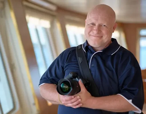 Heritage Expeditions Announces Photography Workshops with Ewen Bell Photography Workshops with Ewen Bell