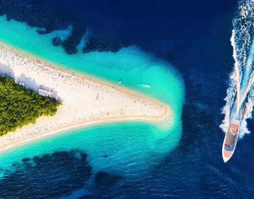 “Silver Sail: Navigating the World of Yacht Charters from Split, Croatia”