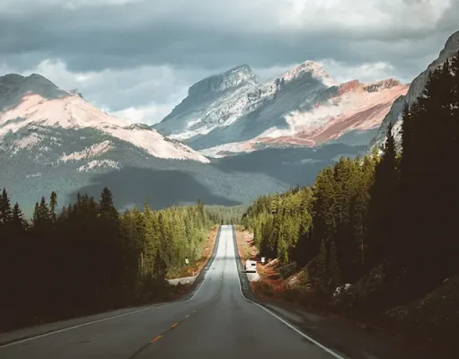 Alberta’s Diverse Attractions: Provincial Parks to Casinos