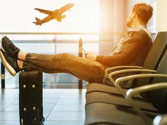 Ways to Pass the Time While Waiting in the Airport