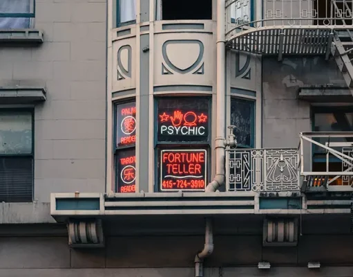 Globetrotter’s Guide: Unveiling the Legitimacy of Oranum Psychics