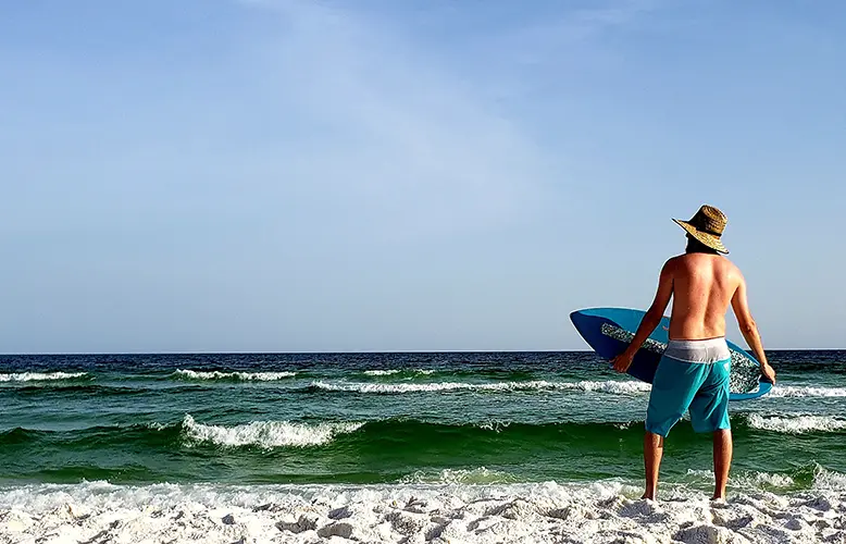 What Features Does This Surfer Look for In A Good Surf Hat