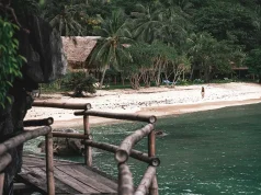 Be A Traveler, Not A Tourist in Coron, Philippines