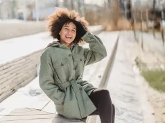 How to Stay Warm When Working Outside in the Winter