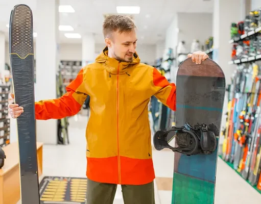 Skiing vs Snowboarding