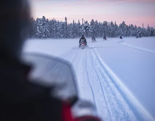 The Do’s and Don’ts for a Memorable Snowmobile Adventure