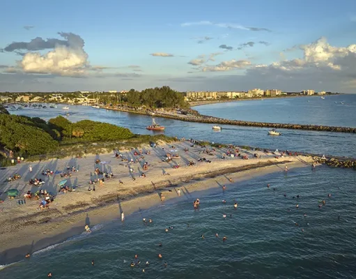 Embrace Year-Round Sunshine and Unforgettable Adventures in Florida