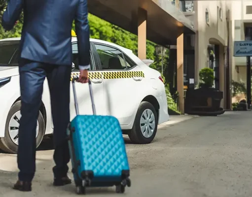 Business Travel 101: The Advantages of Setting Up a Corporate Taxi Account
