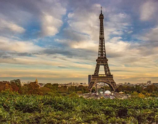 7 Iconic Landmarks and Monuments In France