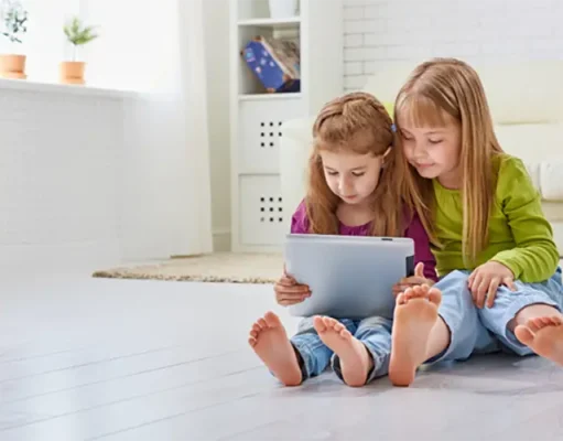 Educational Challenges for Families of Digital Nomads