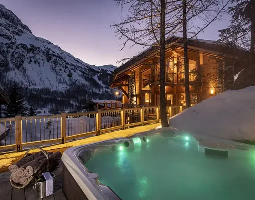 Ski into Spring with Purple Ski’s Chicest Chalets across Courchevel, Méribel and Val d’Isère