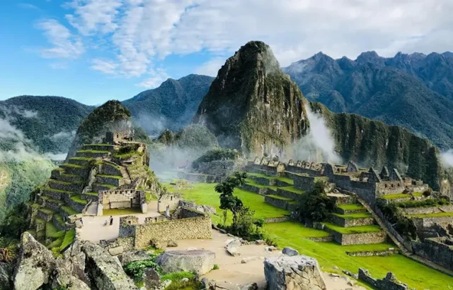 Machu-Picchu-Peru-copy