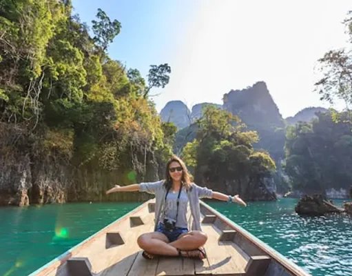 7 Expert Tips To Protect Your Eyes While Travelling