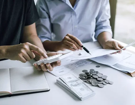 How Can I Create a Monthly Spending Plan?