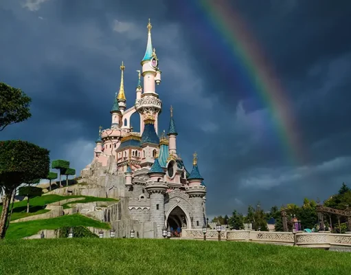 Best Places to Stay Near Disneyland Paris