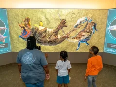 ‘Dueling Dinosaurs’ Exhibit and Paleontology Lab Unveiled in Raleigh