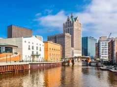 Wisconsin’s Top Sports Betting Events and Local Festivals: Travel Guide