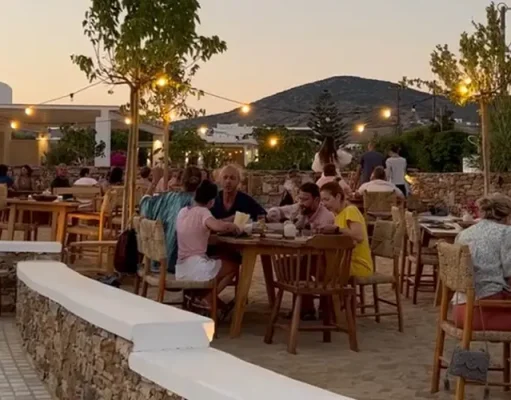 The Hottest New Restaurant on Antiparos Opens for the Season