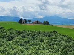 Experience Tuscany by Bike: A Responsible Way to Explore While Not Contributing to Overtourism
