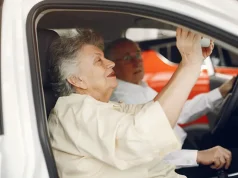 How to Make Roadtrip with Senior in a Wheelchair Stress-Free