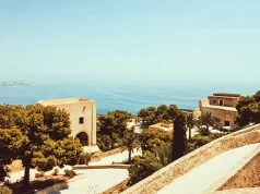10 Spanish Cities for a New Life: Culture, Jobs, and Amenities