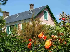 Make the Most of Your Giverny Tickets with the Right Guided Tour