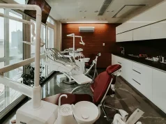 Connecting with Patients Globally: How to Market Your Dental Practice While Traveling