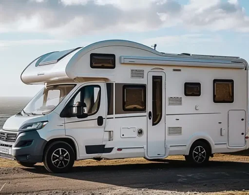 Camper Van vs RV: How to Know Which Is Right for You on the Roads