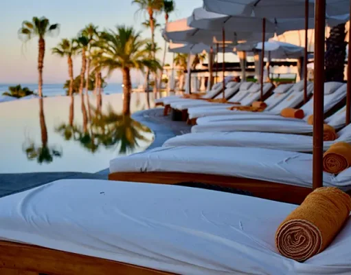 4 Tips for Planning an Effortless Escape: Luxury Vacation Essentials