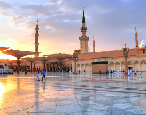 Exploring the Historical Sites of Makkah and Madinah during Umrah