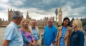 Why Group Travel Rentals Beat Hotels (And How to Pick the Right One)