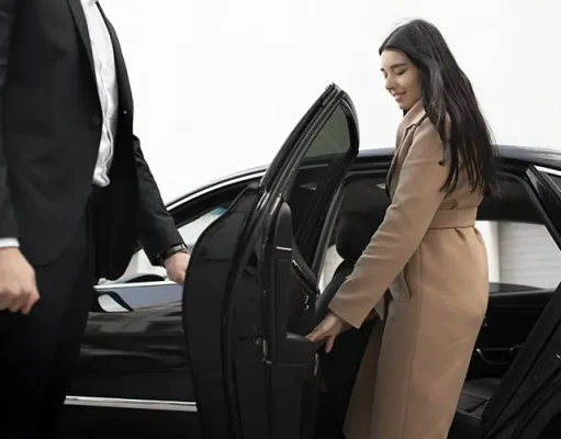 The Ultimate Guide to the Convenience of Private Airport Transfer Services for Travelers Arriving from Newcastle