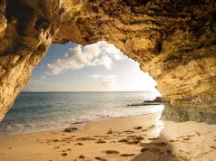 Discover the Perfect Proposal Spots in Sunny Sint Maarten