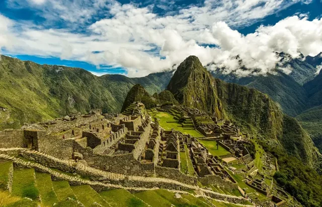 Machu_Picchu copy
